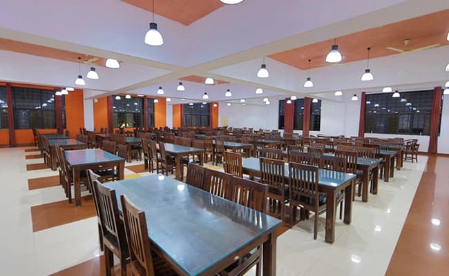 Cafeteria-4.webp