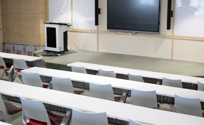 Chandigarh University, Lucknow Classroom 1.webp