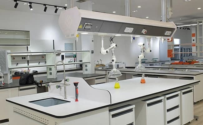 Chandigarh University, Lucknow Labs 2.webp