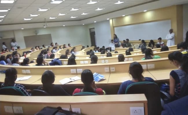 DCM, Hyderabad Classroom 3.webp