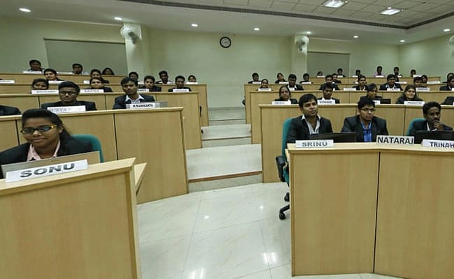 DCM, Hyderabad Classroom 4.webp