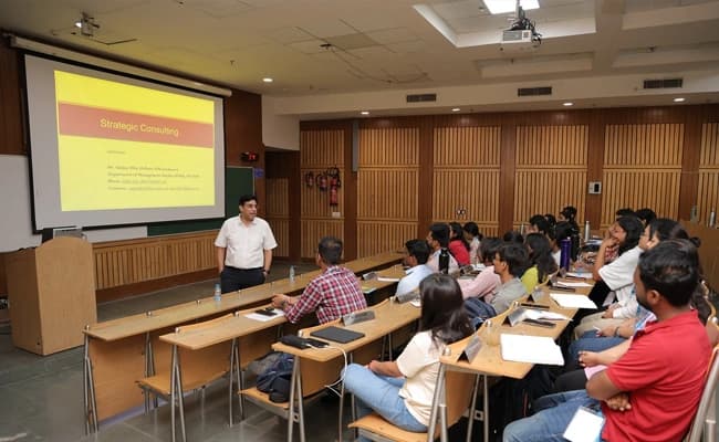 DMS IIT, Delhi Classroom 5.webp