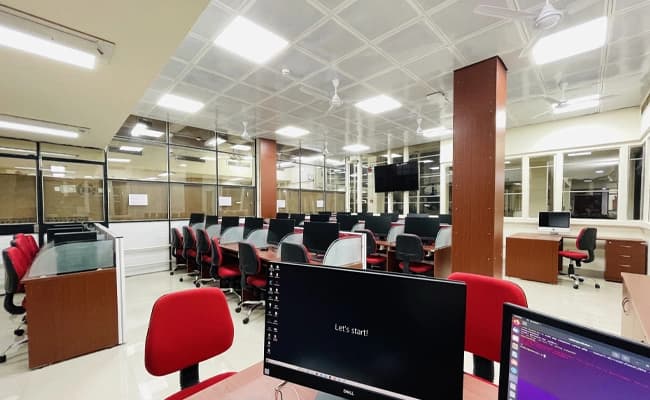 DMS IIT, Delhi Labs 1.webp