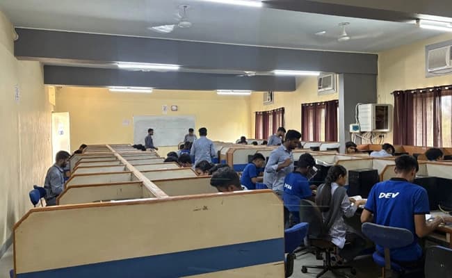 DRIEMS University, Cuttack Labs 5.webp