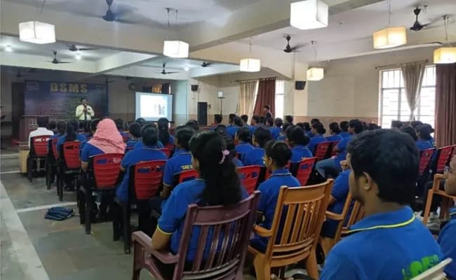 DSMS, Durgapur Classroom 2.webp