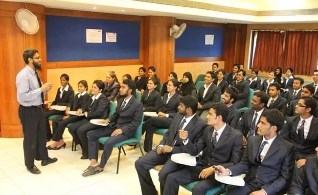 Dr. P. A. INAMDAR University, Pune Classroom 1.webp