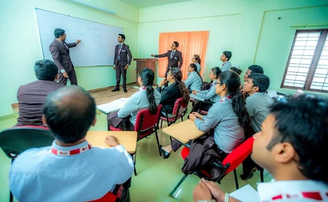GIBS Business School, Bangalore Classroom 1.webp