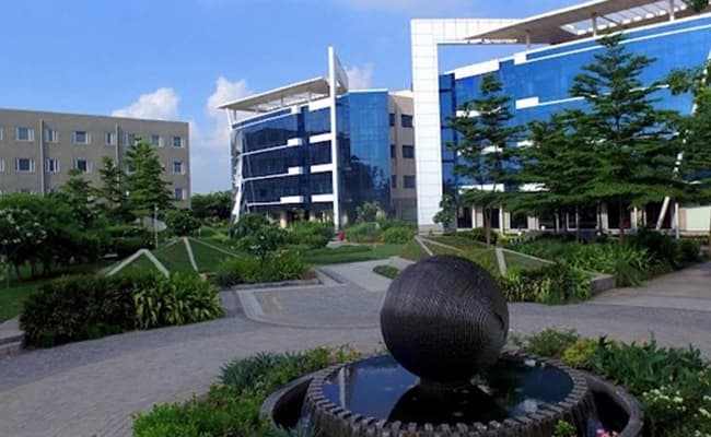 GLIM Gurgaon Infra 3.webp