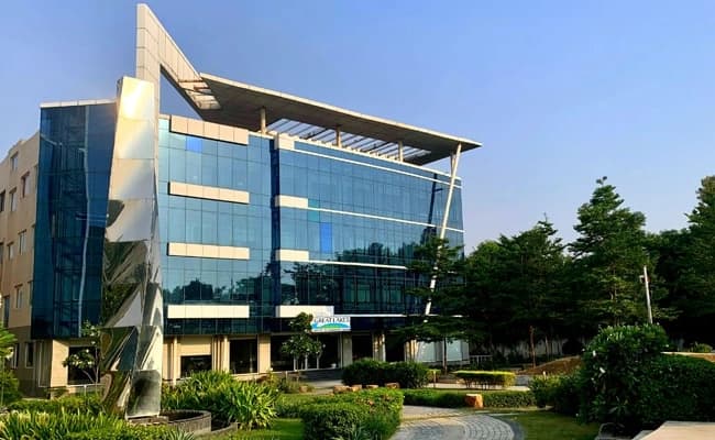 GLIM Gurgaon Infra 4.webp