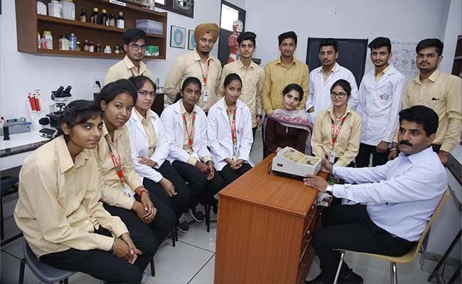 GNIM Delhi Labs 3.webp