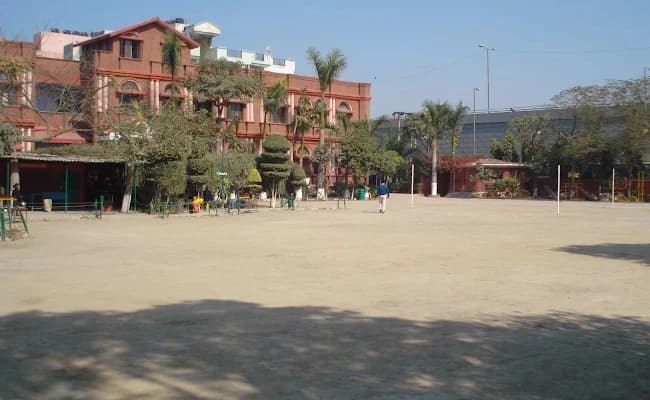 Hill Woods, Gandhinagar Ground 1.webp