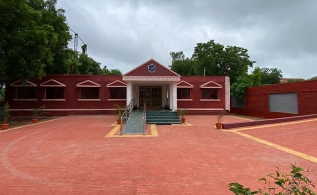 Hill Woods, Gandhinagar Ground 2.webp