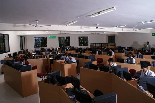 IBA-Bangalore Labs 1.webp