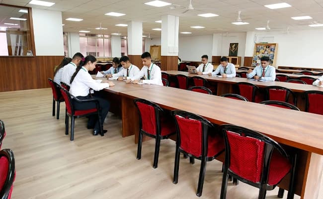 IBS, Pune Classroom 2.webp