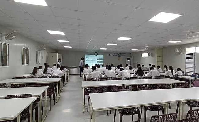 IBS, Pune Classroom 3.webp