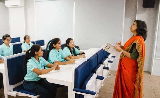 IIHMR, Bangalore Classroom 5.webp