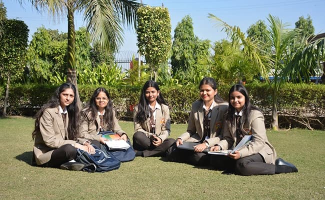 IIMT Greater Noida Gallery 13.webp