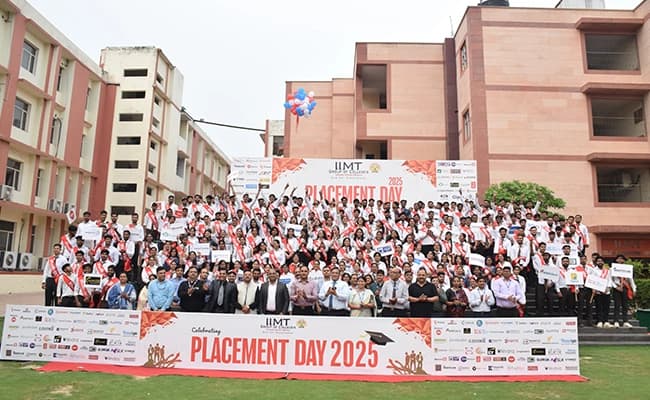 IIMT Greater Noida Gallery 15.webp