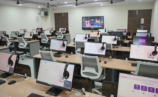 IIMT Greater Noida Gallery 21.webp