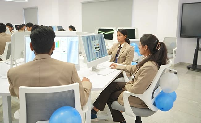 IIMT Greater Noida Gallery 24.webp