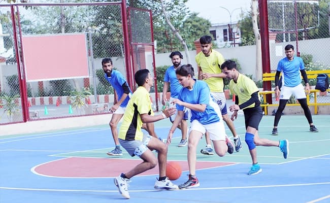IIMT University, Meerut Ground 4.webp