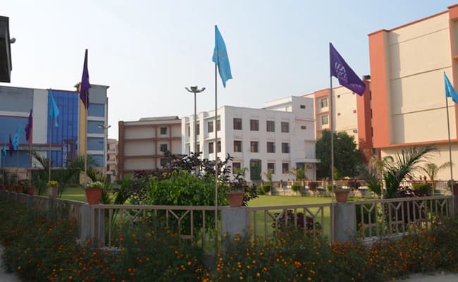 IIMT University, Meerut Infra 1.webp