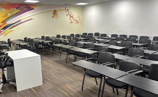 IISM, Mumbai Classroom 1.webp