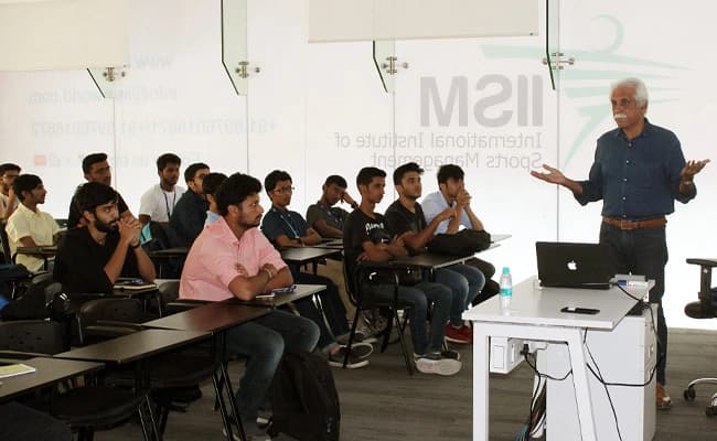 IISM, Mumbai Classroom 4.webp
