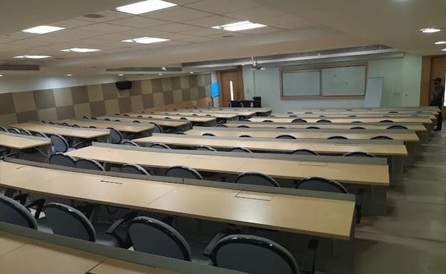 IMI Kolkata Classroom 2.webp