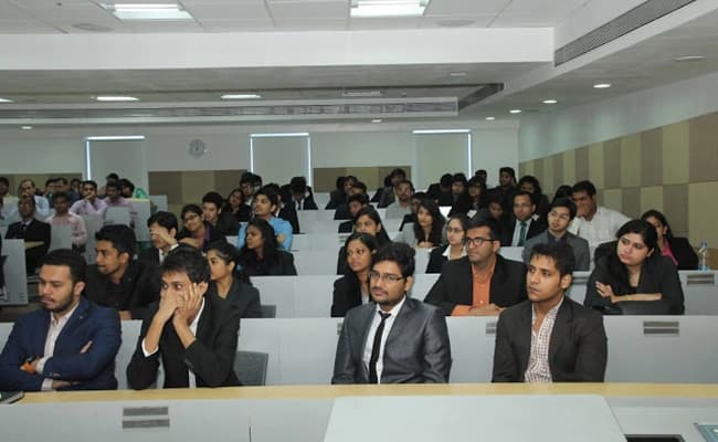 IMI Kolkata Classroom 4.webp