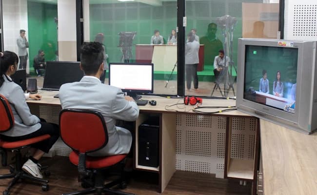 IMS Unison University, Dehradun Labs 5.webp