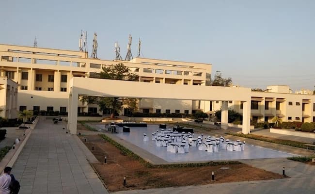 ISB Hyderabad Infra.webp2
