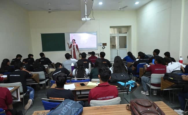 ITM University, Gwalior Classroom 5.webp