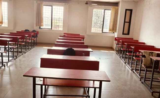 ITM University, Raipur Classroom 1.webp