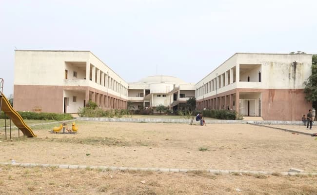 ITM Vocational University, Vadodara Ground 2.webp