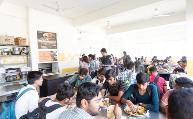 Indus University, Ahmedabad Cafe 5.webp