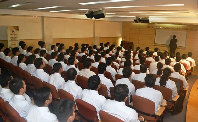 JBIMS, Mumbai Classroom 2.webp