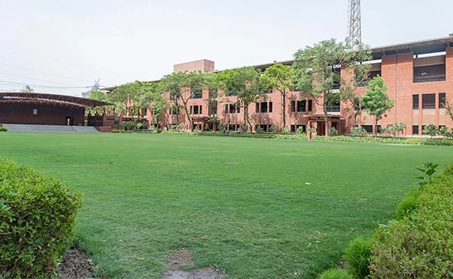 JBS, Noida Ground 1.webp