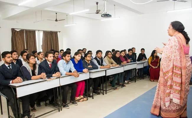 JIS University, Kolkata Classroom 5.webp