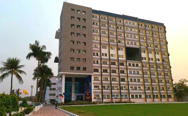 JIS University, Kolkata Infra 1.webp