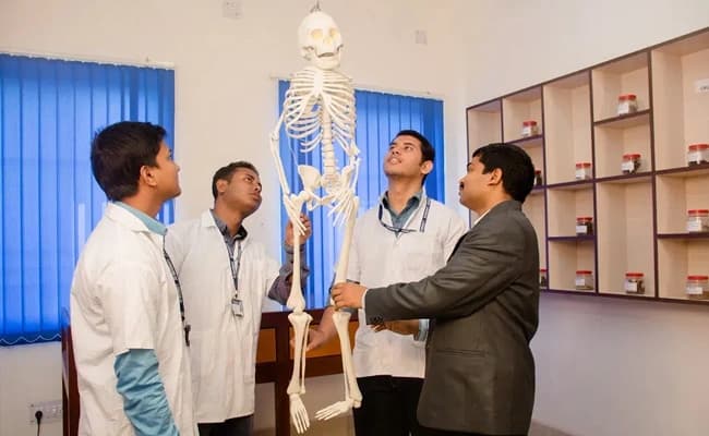 JIS University, Kolkata Labs 3.webp