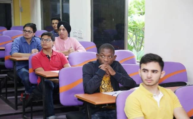 JLU, Bhopal Classroom 1.webp