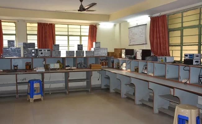 KBS, Bhubaneswar Labs 2.webp