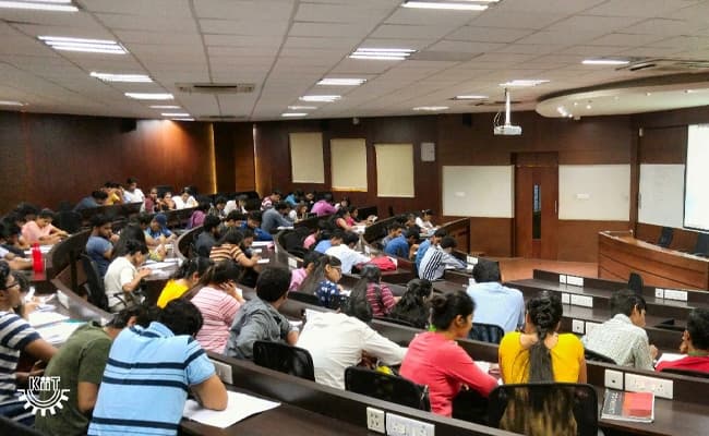 KIIT, Bhubaneswar Classroom 3.webp
