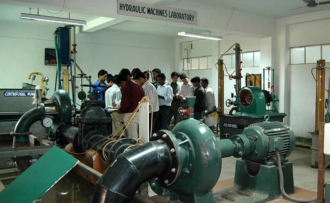 KIIT, Bhubaneswar Labs 3.webp