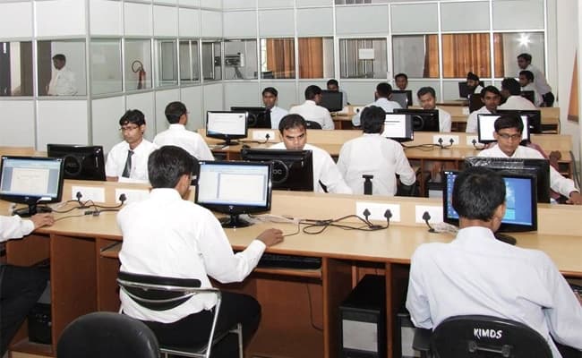 KIMDS, Ranchi Labs 1.webp