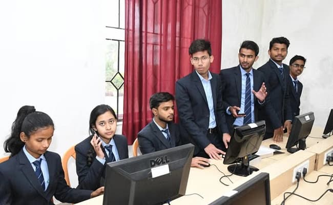 KIMDS, Ranchi Labs 4.webp