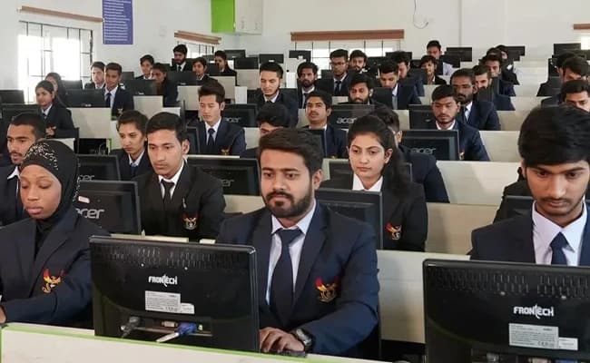 Kalinga University, Raipur Labs 4.webp