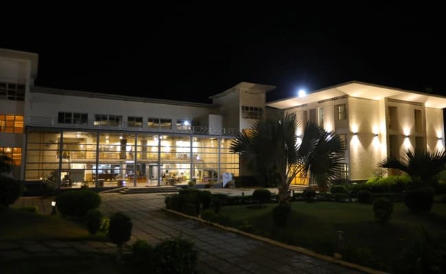 Karnavati University, Ahmedabad Infra 1.webp