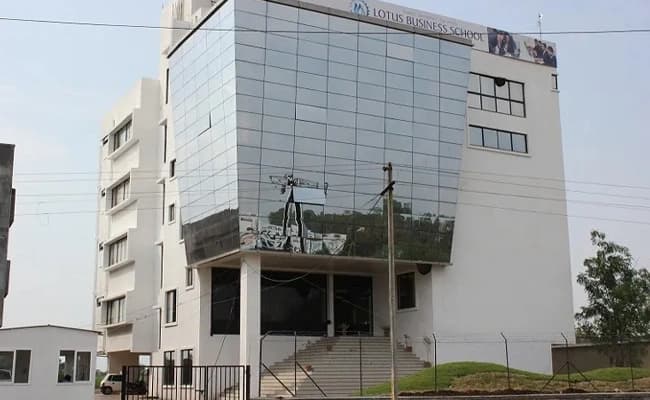 LBS, Pune Gallery 3.webp